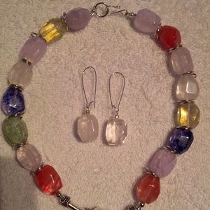 Necklace/earnings set